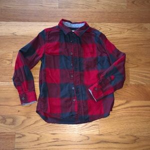 Cat and Jack Boys small 6/7 long sleeve shirt
